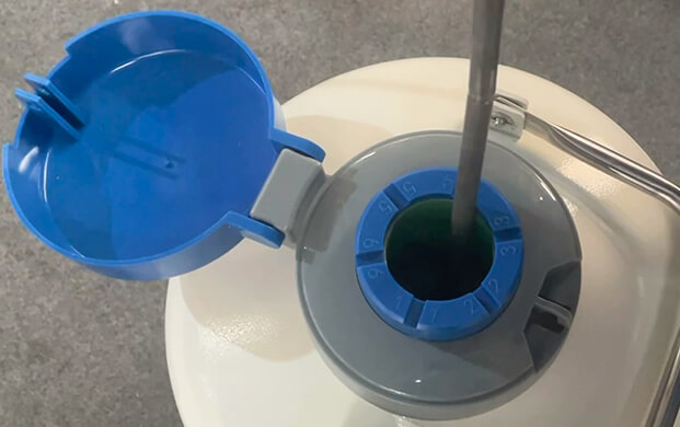 如何清洗液氮罐？